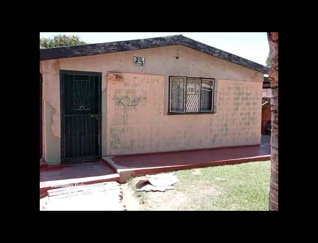 1 BEDROOM HOUSE FOR SALE IN BRAAMFISCHERVILLE